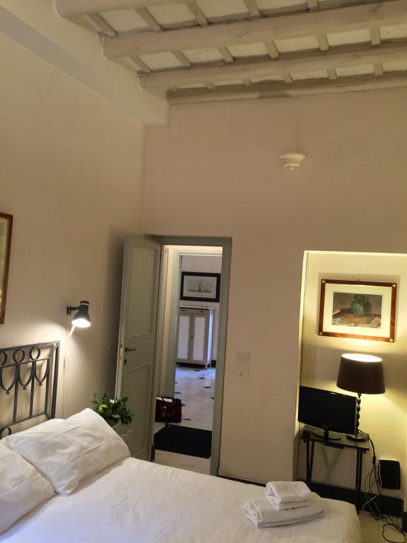 Apartamento La Casa In Vetrina Roma Exterior foto