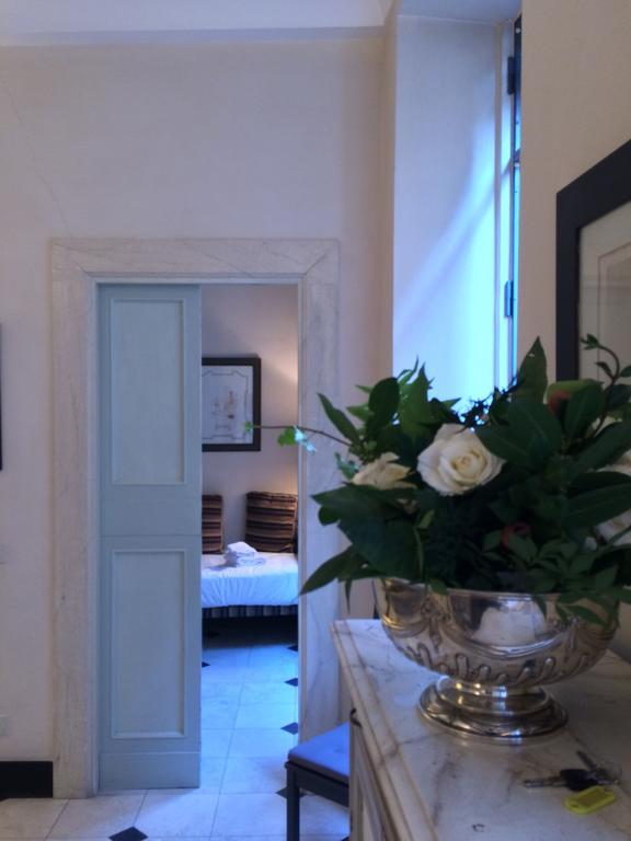 Apartamento La Casa In Vetrina Roma Habitación foto
