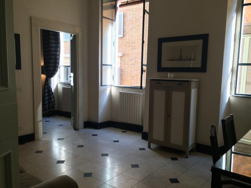 Apartamento La Casa In Vetrina Roma Habitación foto