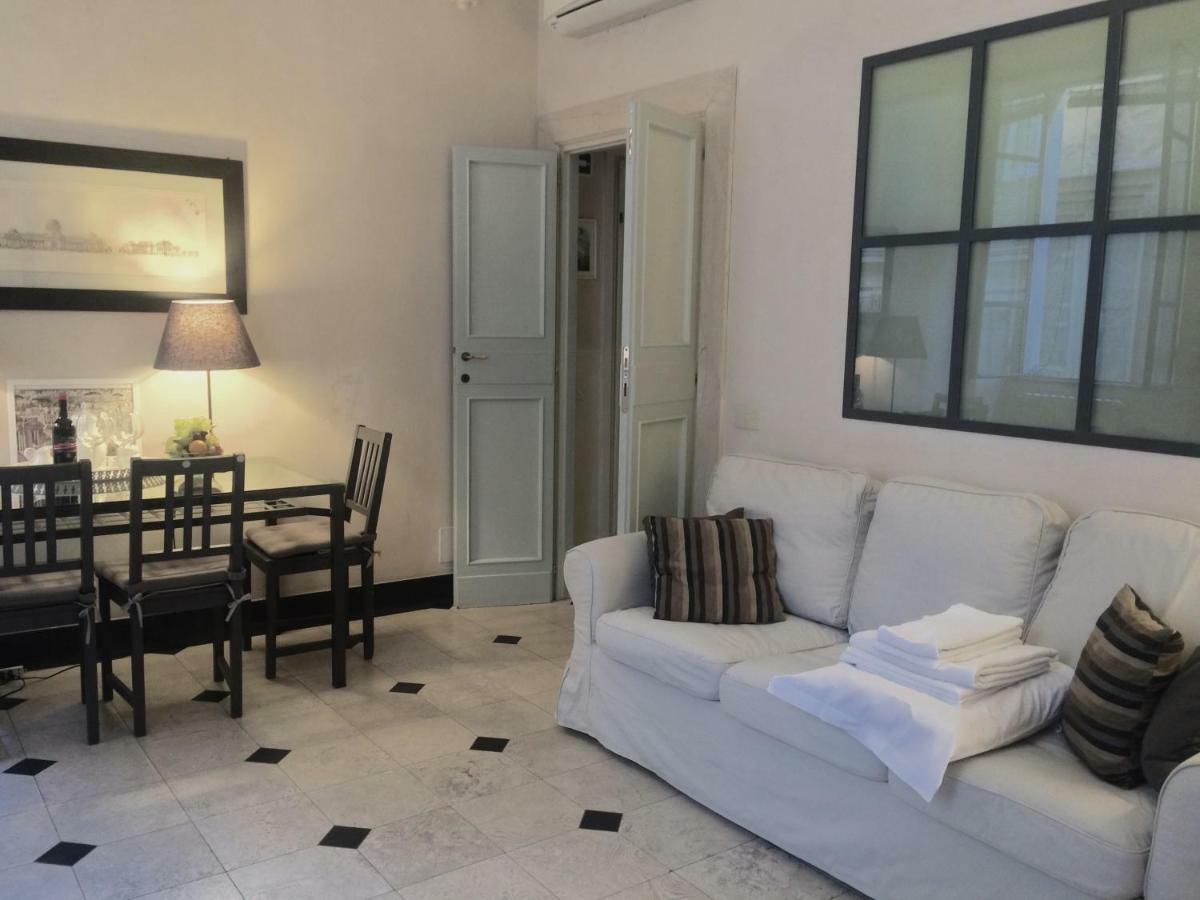 Apartamento La Casa In Vetrina Roma Exterior foto