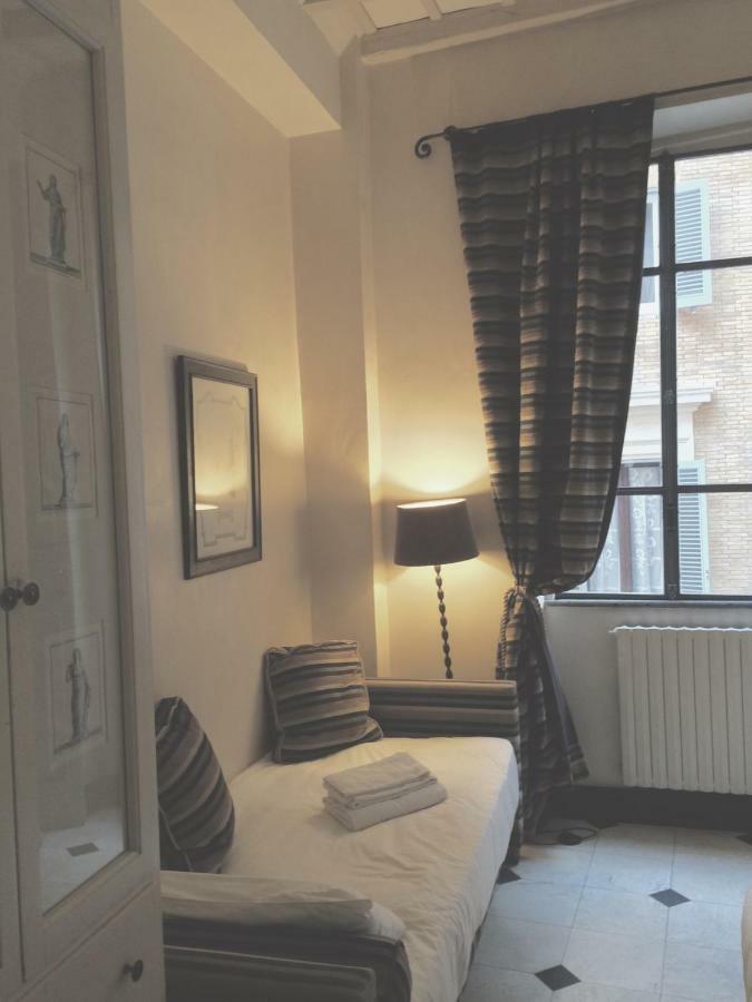 Apartamento La Casa In Vetrina Roma Exterior foto